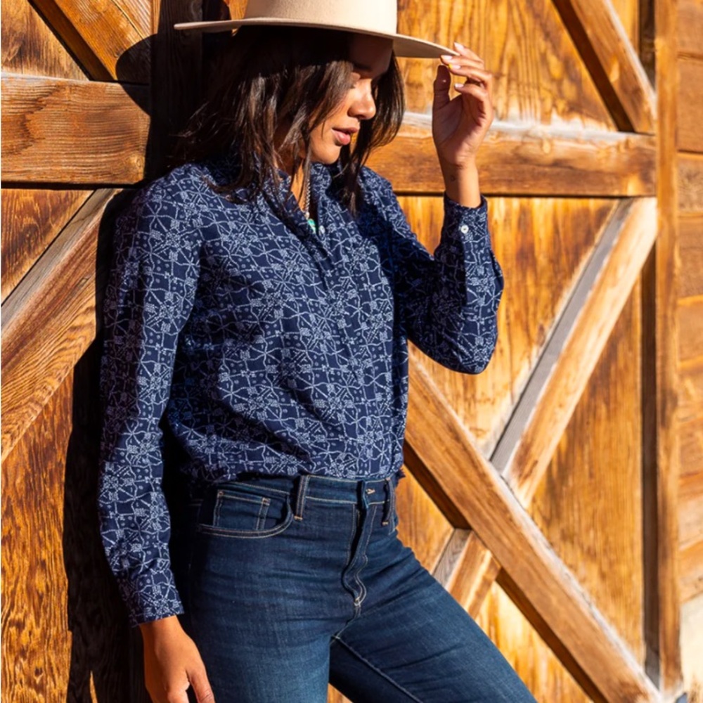 Twill button down top. NWT.